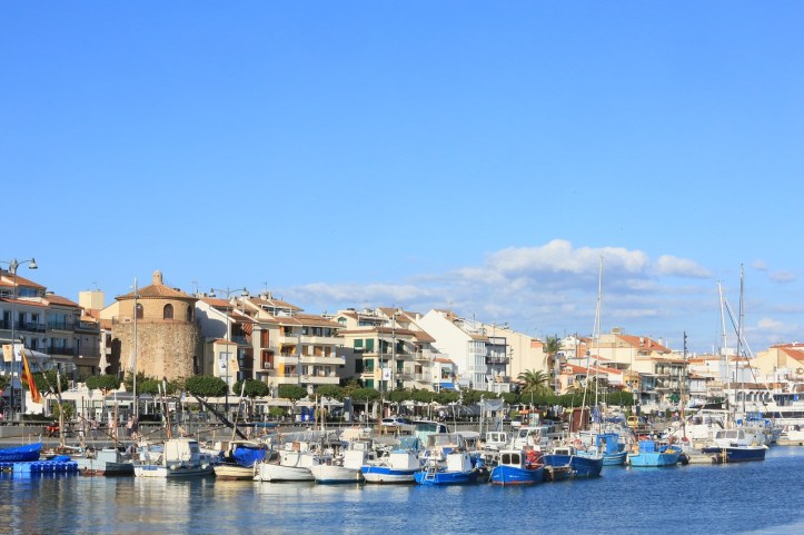 cambrils-3054907_1280